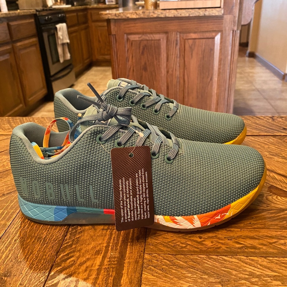 NoBull Men’s Trainer - lagoon sunrise - NWT